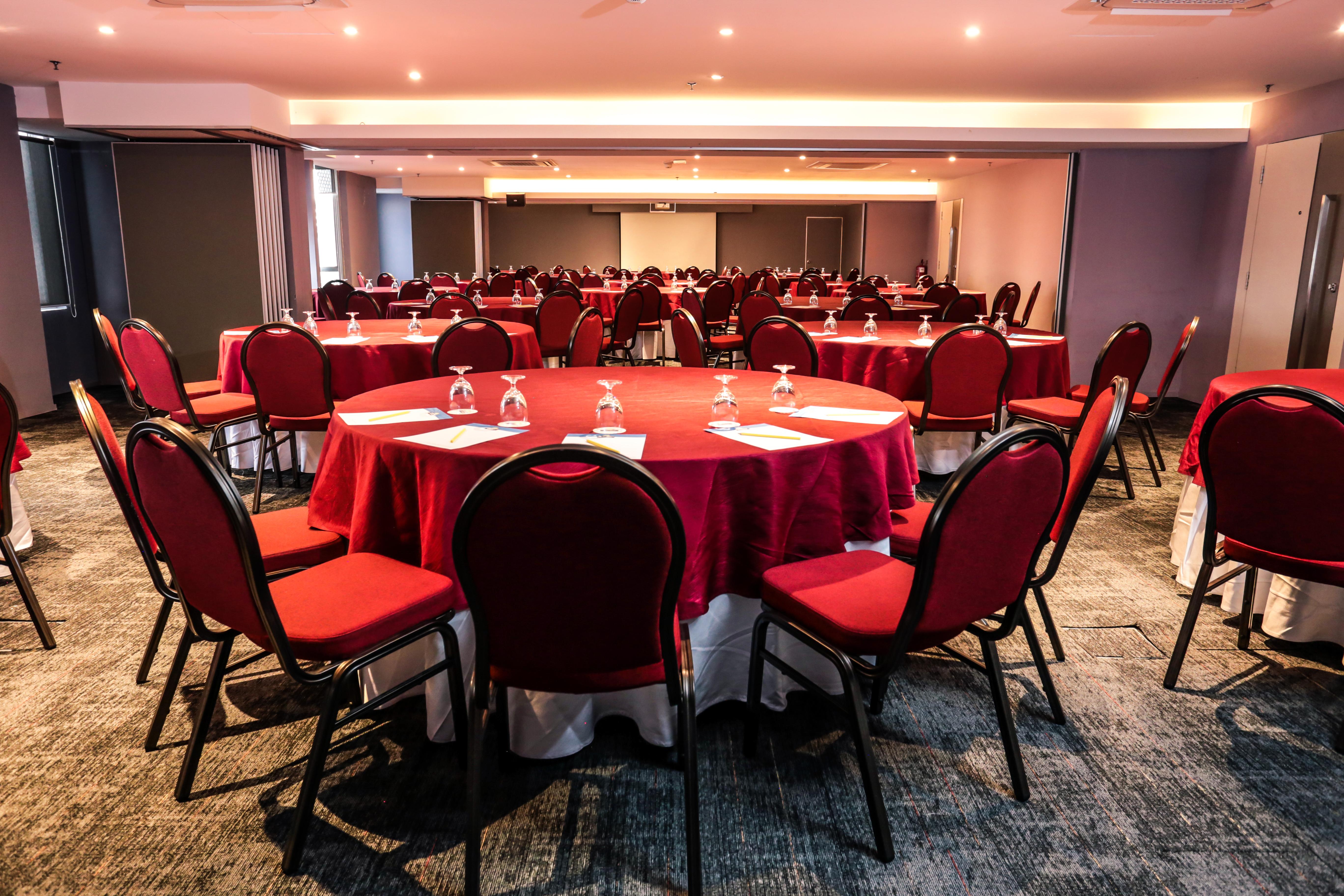 Hotel Days And Fraser Business Park Kl