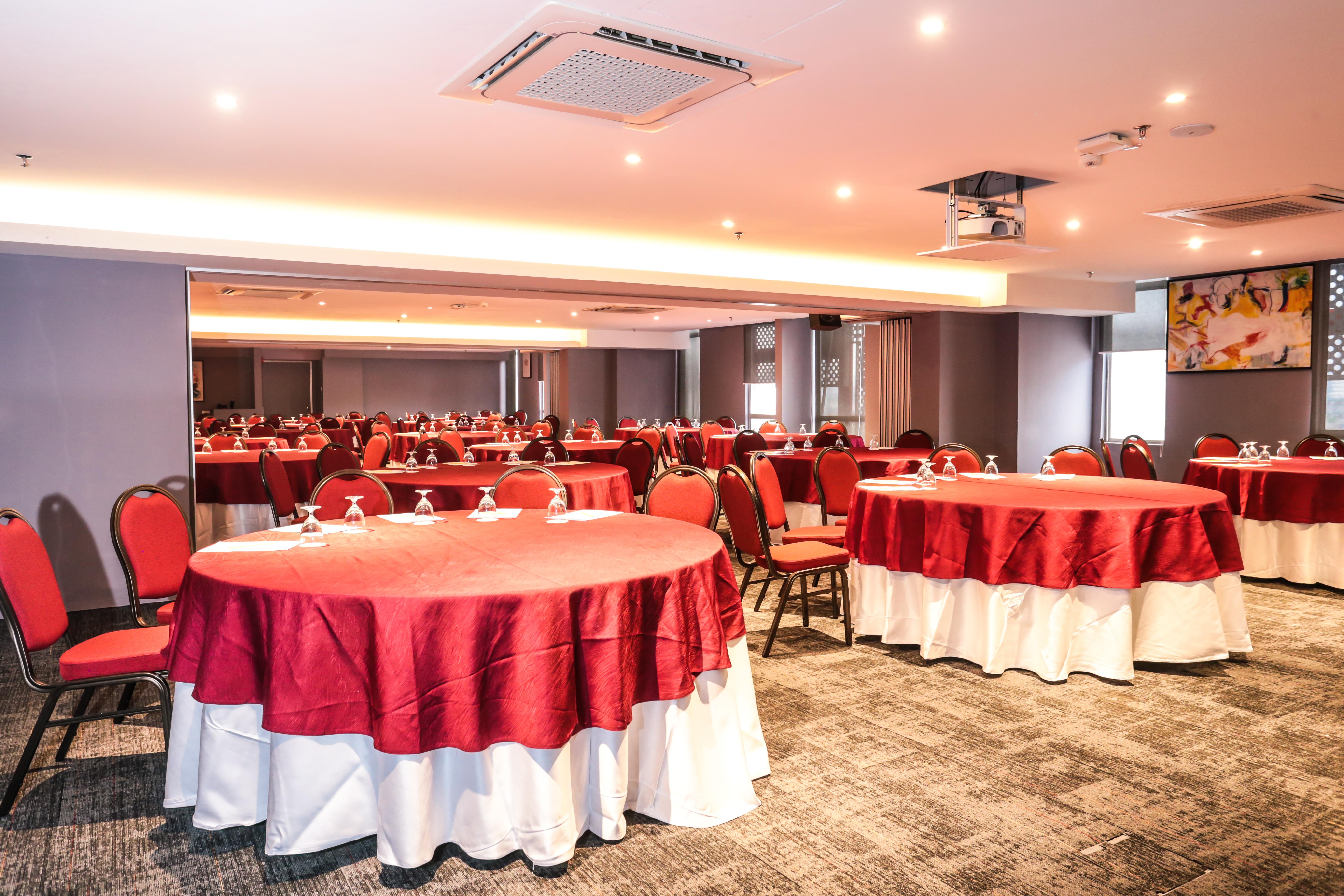 Days And Fraser Business Park Kl Hotel