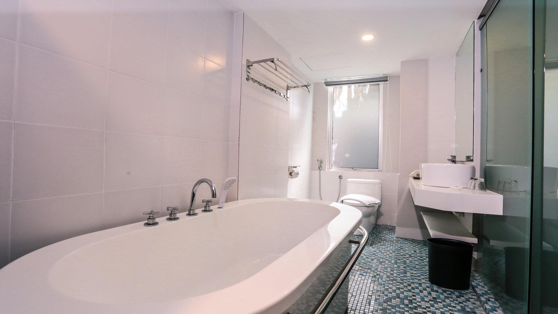 Hotel Days And Fraser Business Park Kl Kuala Lumpur